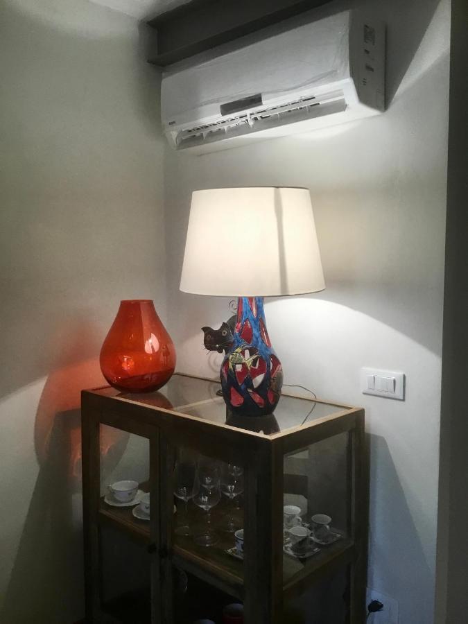 Torre Guinigi Luxury Loft Nel Centro Storico Di Lucca Apartamento Exterior foto