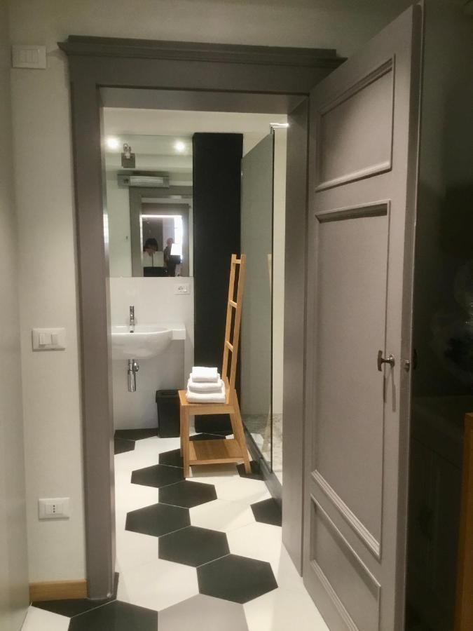 Torre Guinigi Luxury Loft Nel Centro Storico Di Lucca Apartamento Exterior foto